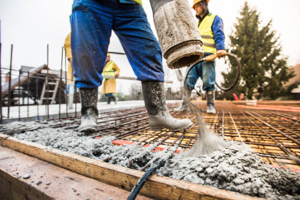 Best Concrete Demolition Services  in Eulyptus Hills, CA